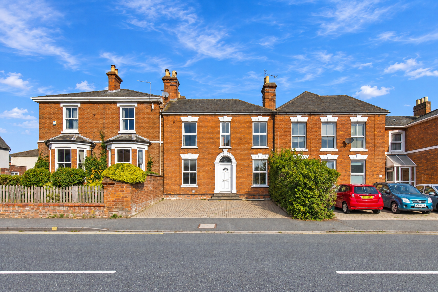 4 bed property in Bromyard Road, Worcester
